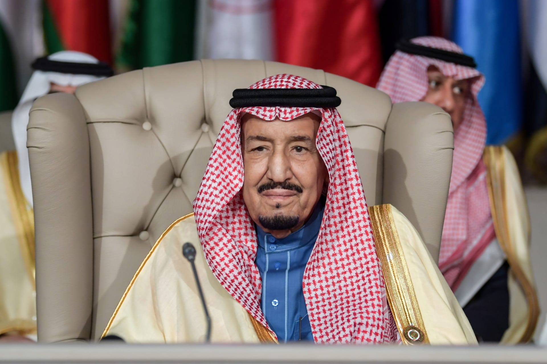 الملك سلمان: خدمة الحجاج والمعتمرين في قمة اهتمامات السعودية