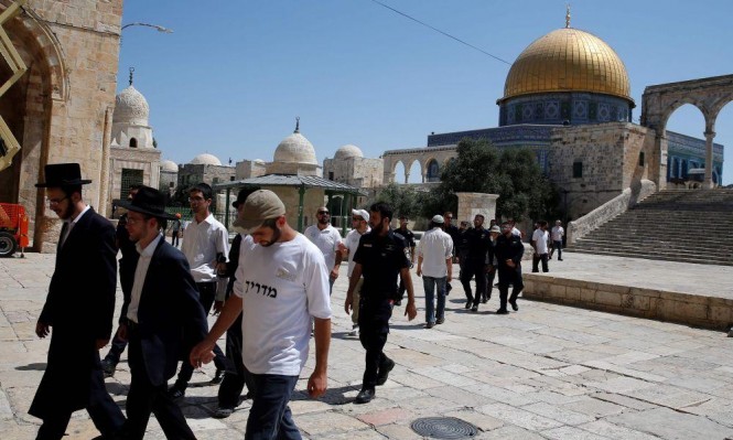 القدس: عشرات المستوطنين المتطرفين يقتحمون الأقصى