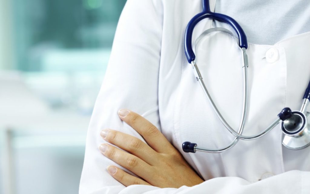 "الممرضين" تحذر المواطنين من اعلانات دورات تمريض غير قانونية