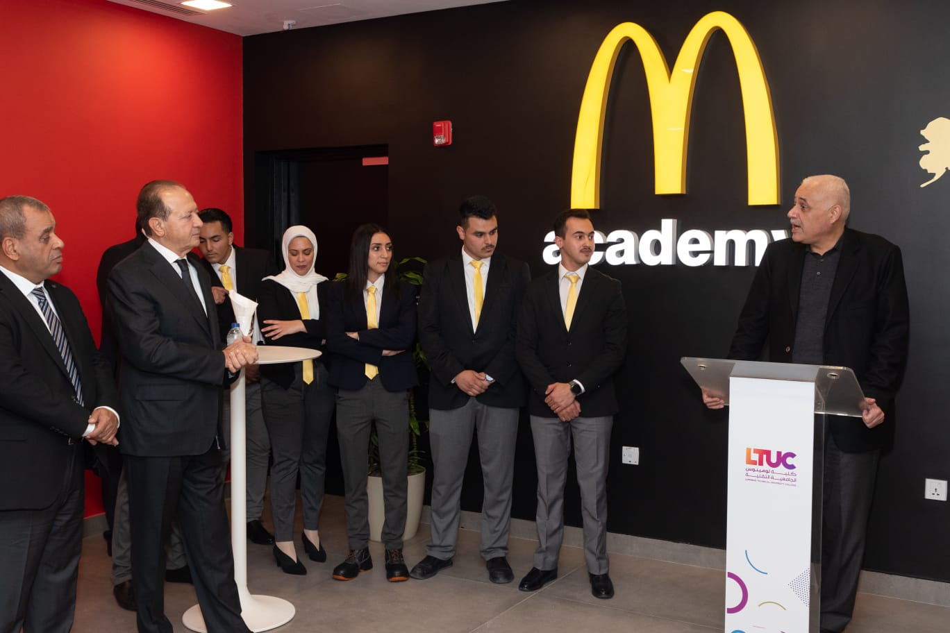  وزارة العمل ترعى افتتاح أكاديمية ماكدونالدز الأردن.