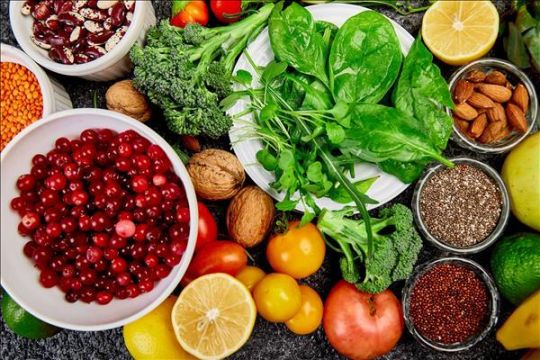 رغم فوائدها الجمة.. لا تبدأ يومك بتناول هذه الأغذية