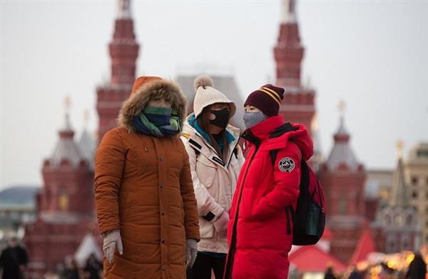 روسيا تسجل أكثر من 12 ألف إصابة جديدة بفيروس كورونا
