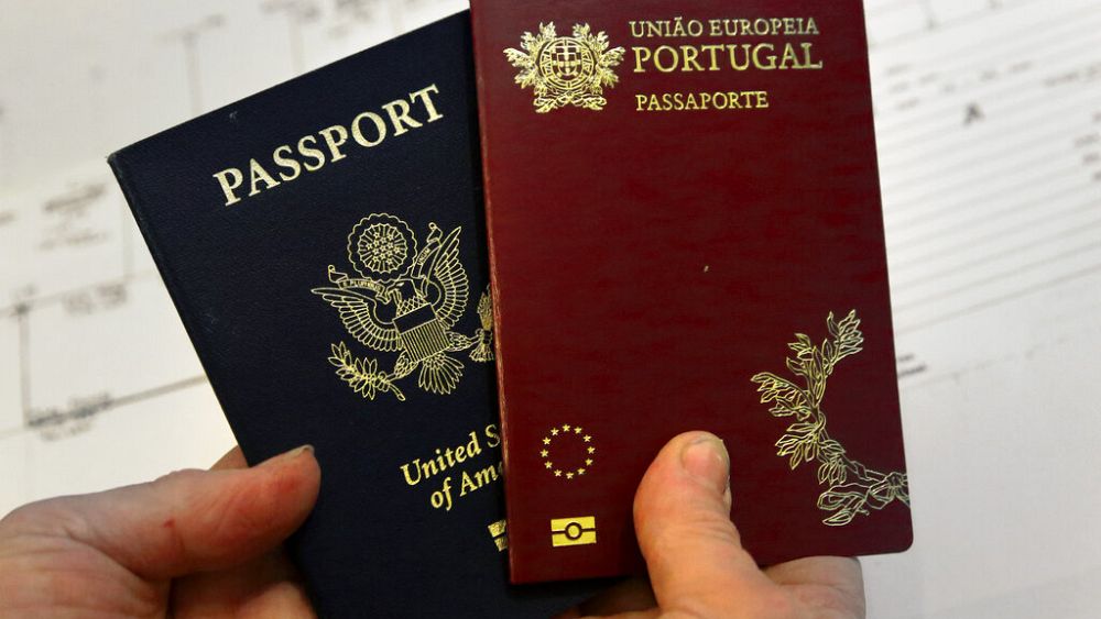 دولة عربية تحتل المرتبة الأولى.. ما هي أقوى جوازات السفر لعام 2023؟