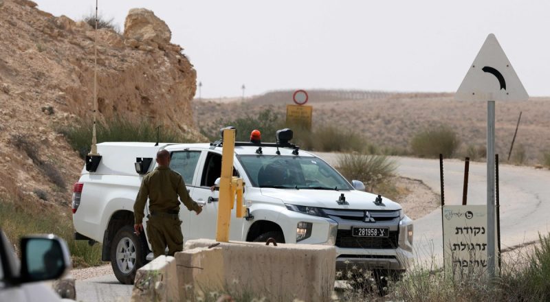 تحقيق (إسرائيلي) يكشف عن ثغرات ساعدت الشرطي المصري على التسلل وقتل 3 جنود