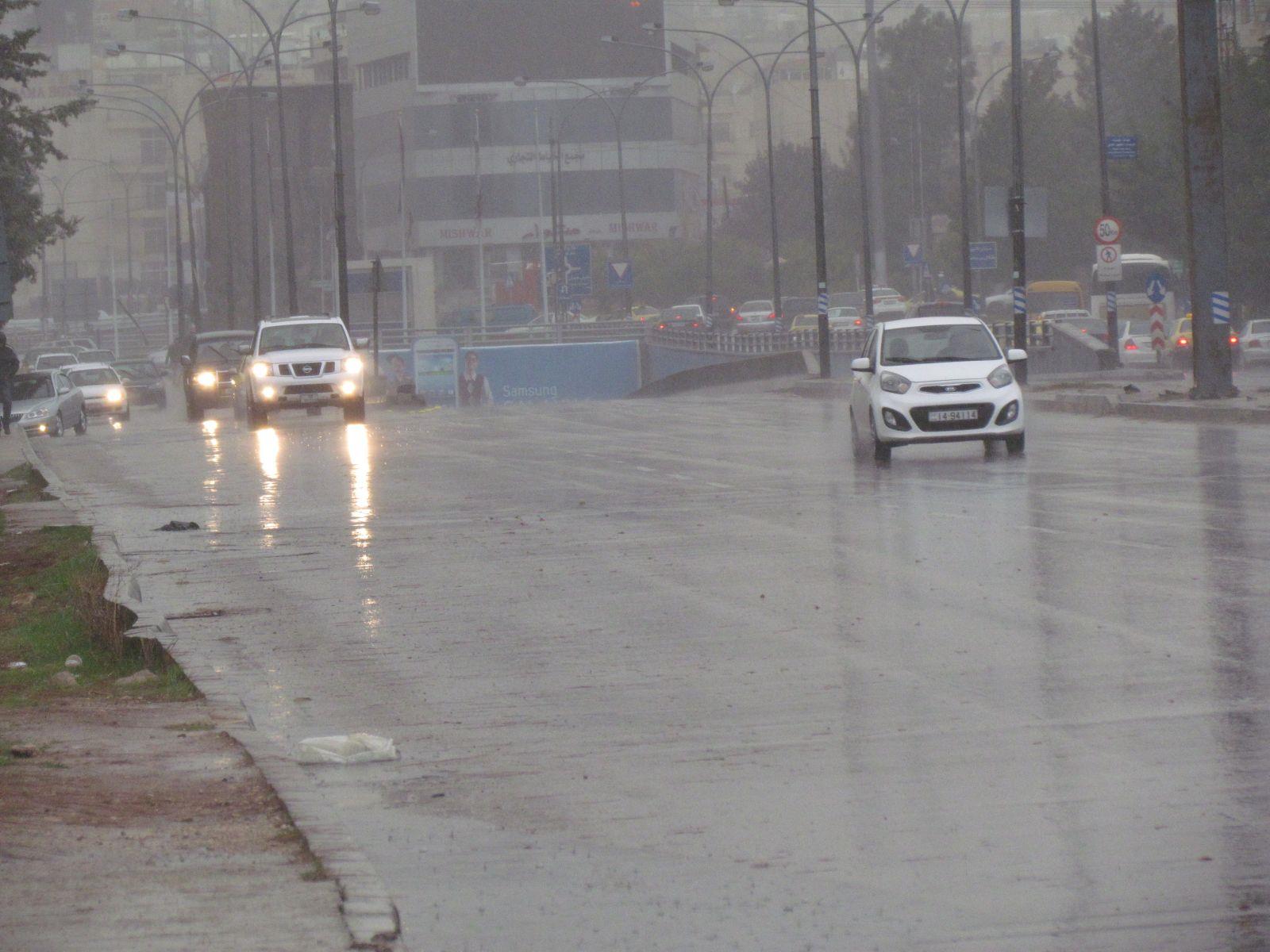 الارصاد : تساقط الامطار في أجزاء من جنوب وشرق المملكة الاثنين