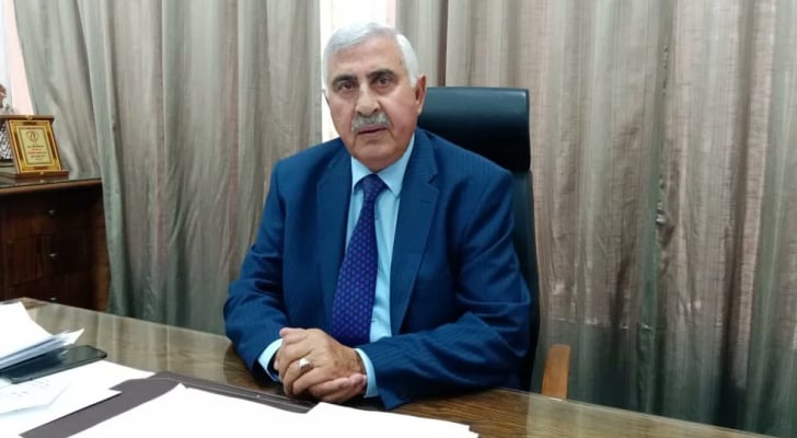 رئيس الوزراء ينعى الوزير الأسبق شراري الشَّخانبة