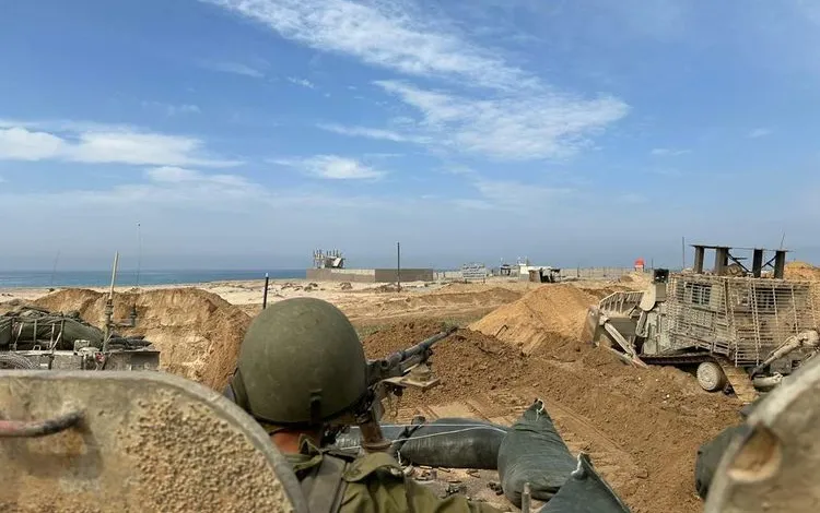 بريطانيا تدرس نشر قوات في غزة