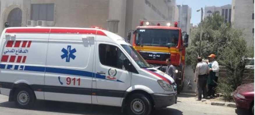 الدفاع المدني يستجيب لحادث داخل إحدى محطات المحروقات في العاصمة