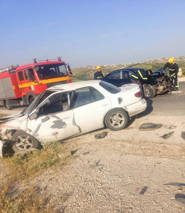 وفاة شخص وإصابة آخر في حادث تصادم مروع على طريق إربد - عجلون