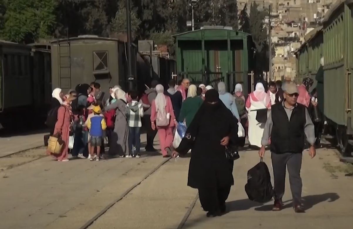 الخط الحديدي الحجازي يطلق رحلات سياحية لتنشيط السياحة الداخلية.. تقرير تلفزيوني