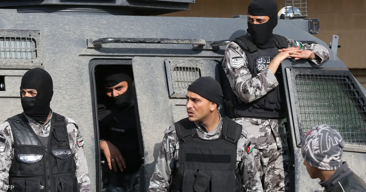 كشف 3 جرائم قتل غامضة عمرها 20 عاماً خلال شهر واحد وأسناد تهم الإعدام لمتهمين