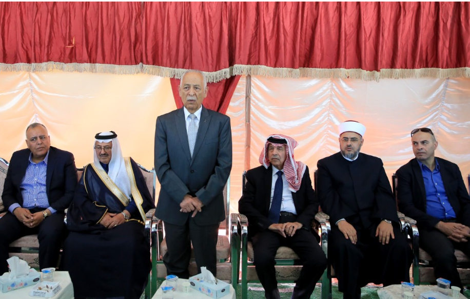 مندوبا عن الملك وولي العهد - العيسوي يعزي عشائر الشراري والعمرو والحباشنة
