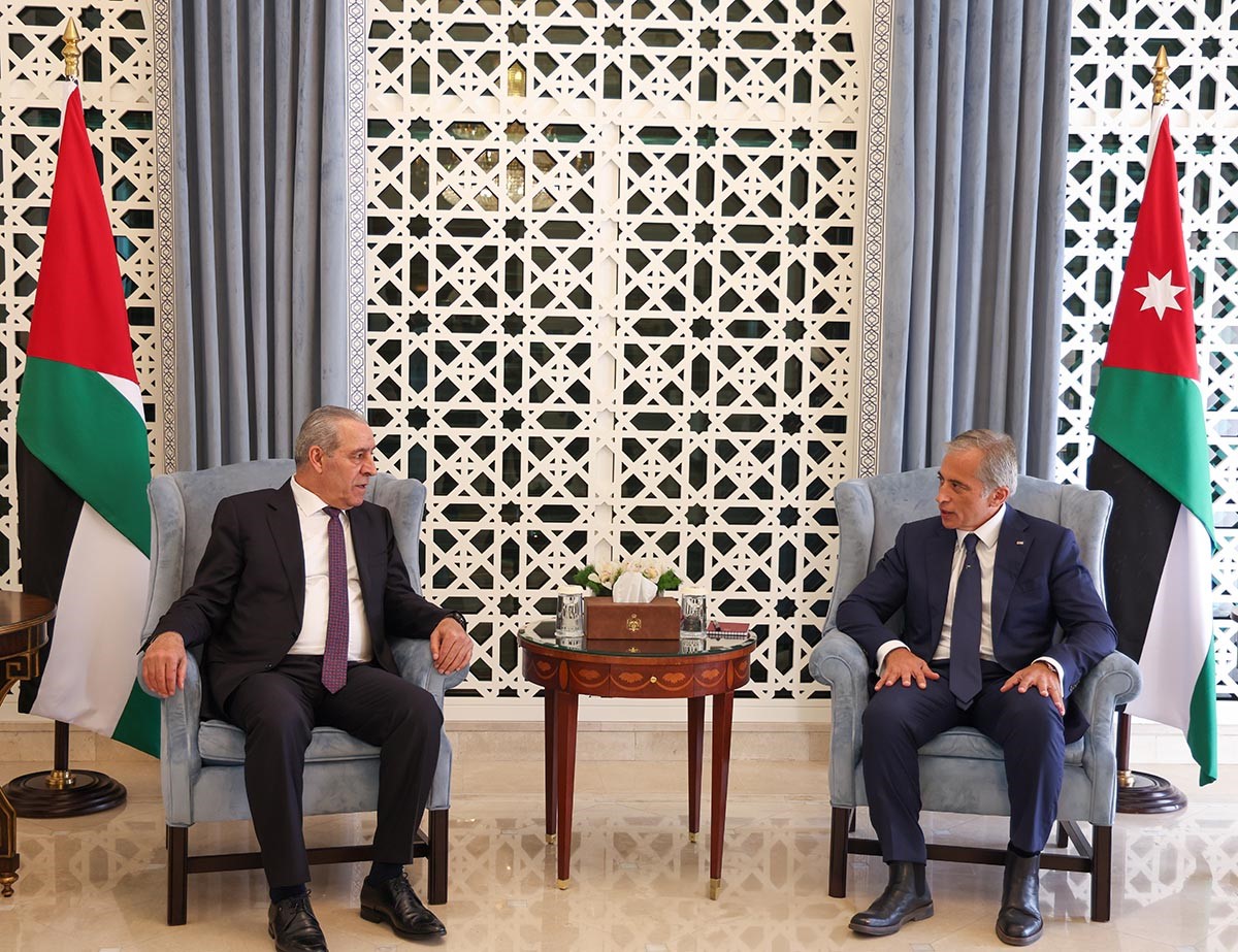 رئيس الوزراء ونائب الرئيس الفلسطيني يؤكدان متانة العلاقات الأردنية الفلسطينية