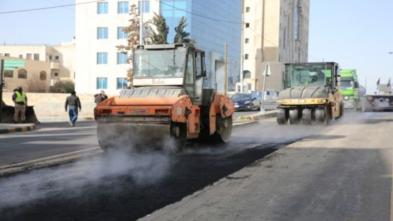 الأمانة: بدء تعبيد شوارع رئيسية في عمّان الخميس ليلًا