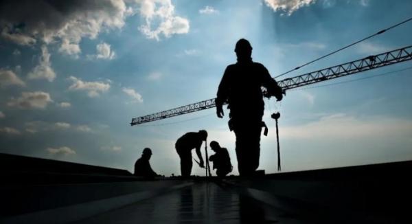 3 تعديلات على نظام تصاريح العمل تدخل حيز التنفيذ