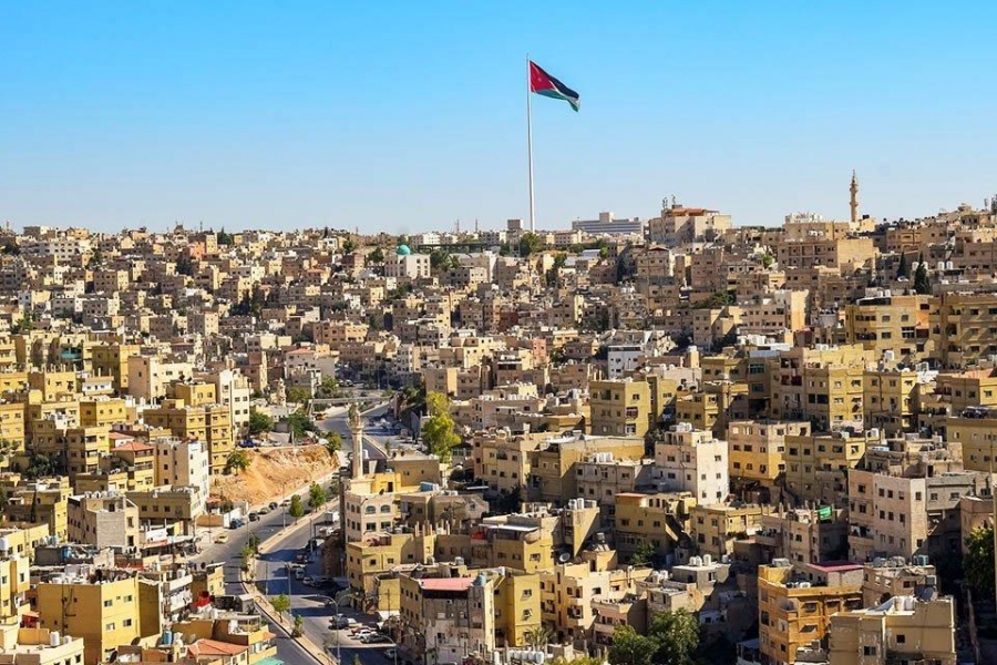 ارتفاع على درجات الحرارة الخميس