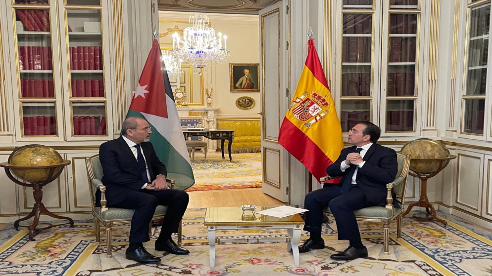 وزير الخارجية يعقد مباحثات موسعة مع نظيره الإسباني