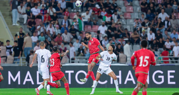 عمان تخطف بطاقة التأهل الأخيرة إلى الملحق الآسيوي المؤهل لمونديال 2026