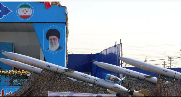 إيران: نخوض حاليا معركة في السماء وسنطلع الشعب على نتائجها