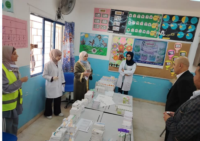 العتوم يفتتح اليوم الطبي المجاني في منطقة الكفير