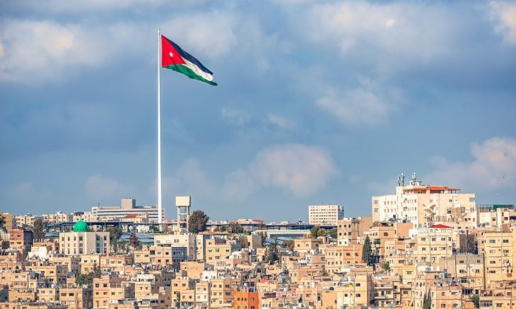أجواء حارة نسبيا في أغلب المناطق السبت ومعتدلة غدا