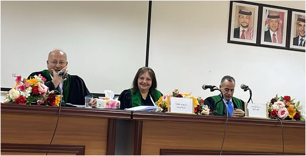 مناقشة رسالة ماجستير في اللغة العربية وآدابها للباحثة الرياحنة بجرش الاهلية