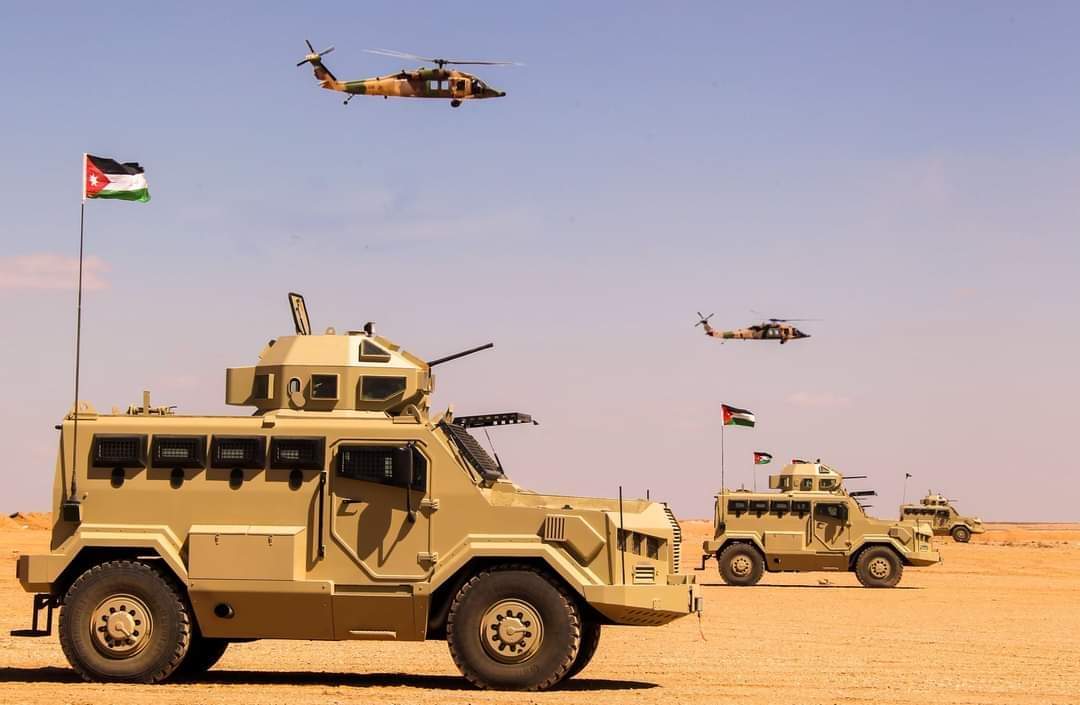 الجيش: التعامل مع 156 طائرة مسيرة و107 رؤوس حربية و132 صاروخا خلال التوتر الإقليمي الأخير