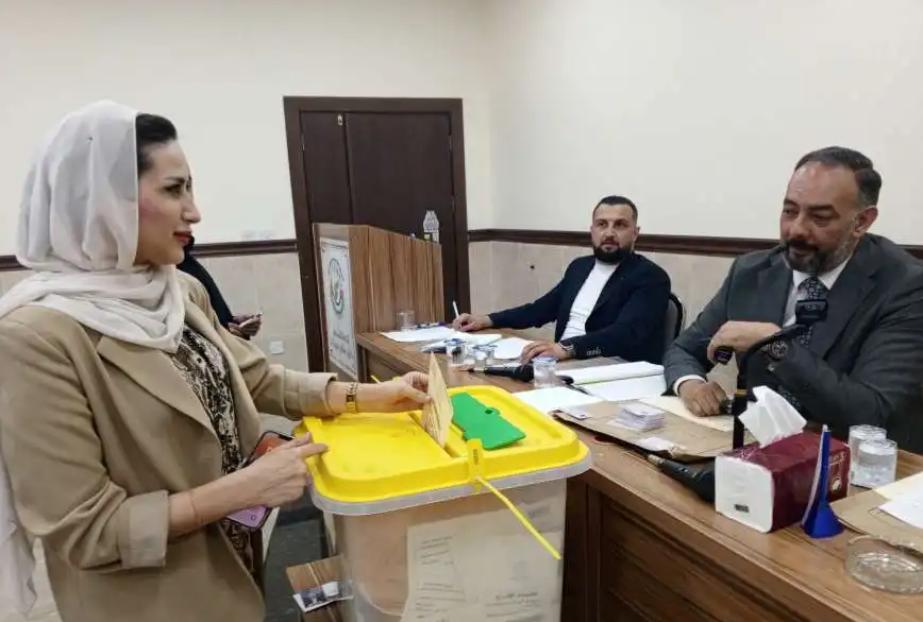 بني حمد رئيسا لفرع محامي اربد