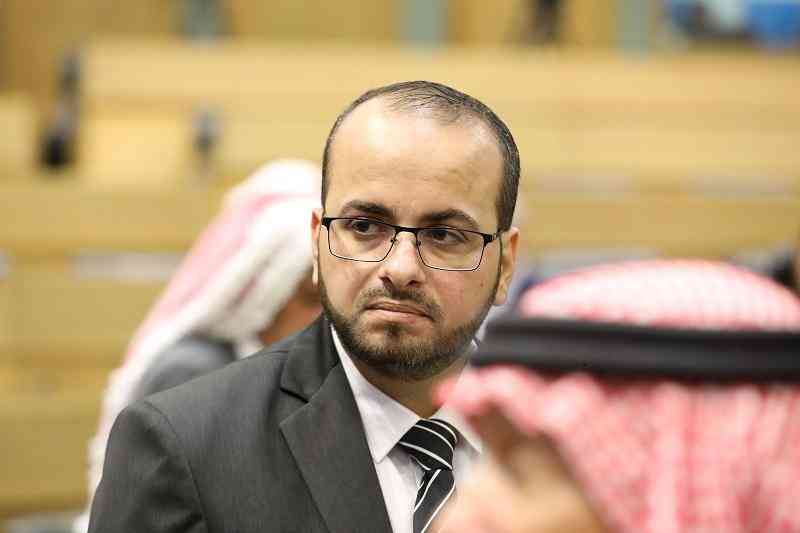 توقيف النائب حسن الرياطي