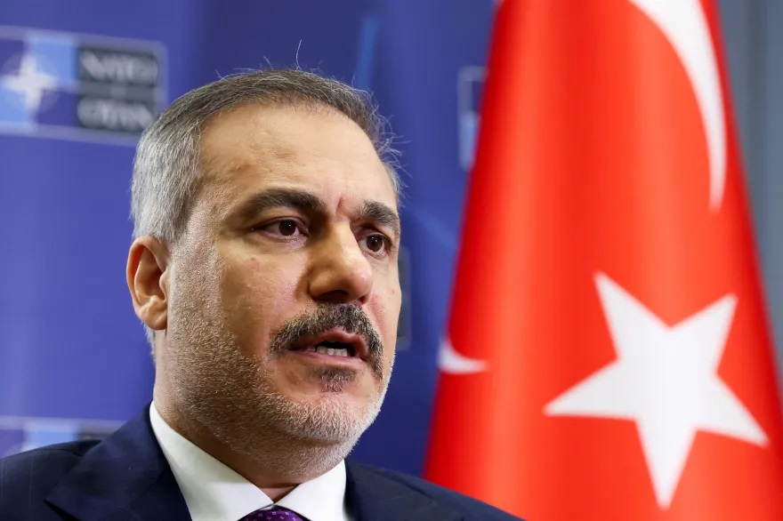تركيا تحذّر: أي محاولة لتقسيم سوريا تهديد لأمننا القومي.. وسنتدخل بشكل مباشر
