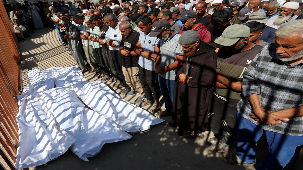   13 شهيدا في غزة الاثنين جراء استمرار الغارات “الإسرائيلية”