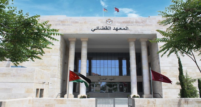 المجلس القضائي يجري ترفيعات وتنقلات واسعة بين القضاة - (أسماء)