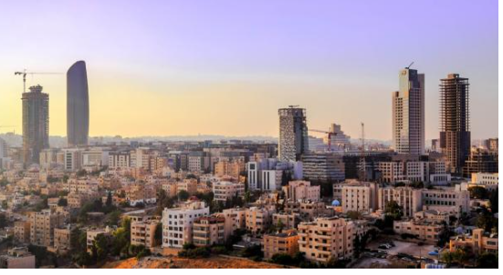 أجواء صيفية معتدلة في أغلب المناطق حتى الاثنين