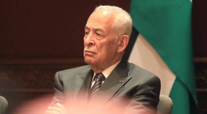العيسوي ينقل تمنيات الملك وولي العهد للعين والوزير الأسبق الخريشا بالشفاء العاجل