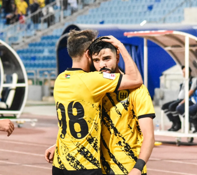 السلط يفرض التعادل على الحسين إربد بدوري المحترفين