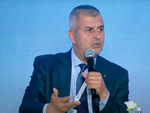 وزير الطاقة: غاز المركبات يوفر 50% من كلفة البنزين والديزل