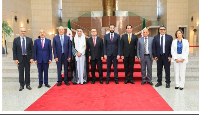 وفد عربي يضم وزيرين سابقين للإعلام في الأردن يلتقي بالرئيس السوري الشرع. - أسماء