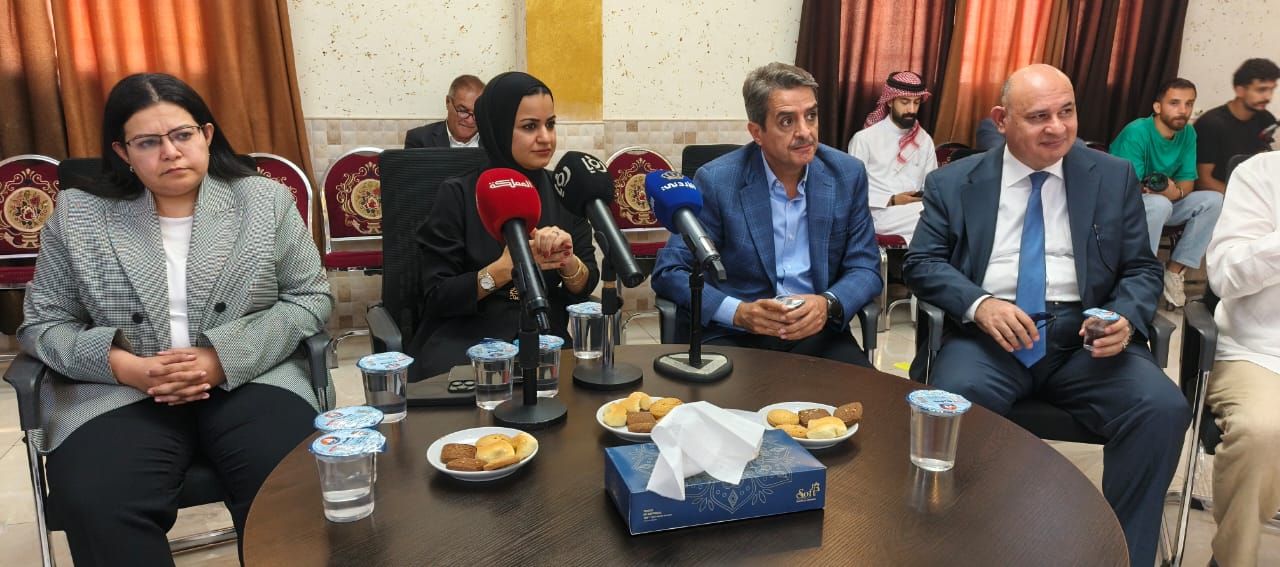 زيارة مشتركة لوزير الشباب ونظيرته البحرينية إلى معسكر الحسين في جرش
