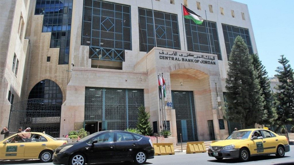 خدمة الحوالات العابرة للحدود قريباً في “كليك بلس”