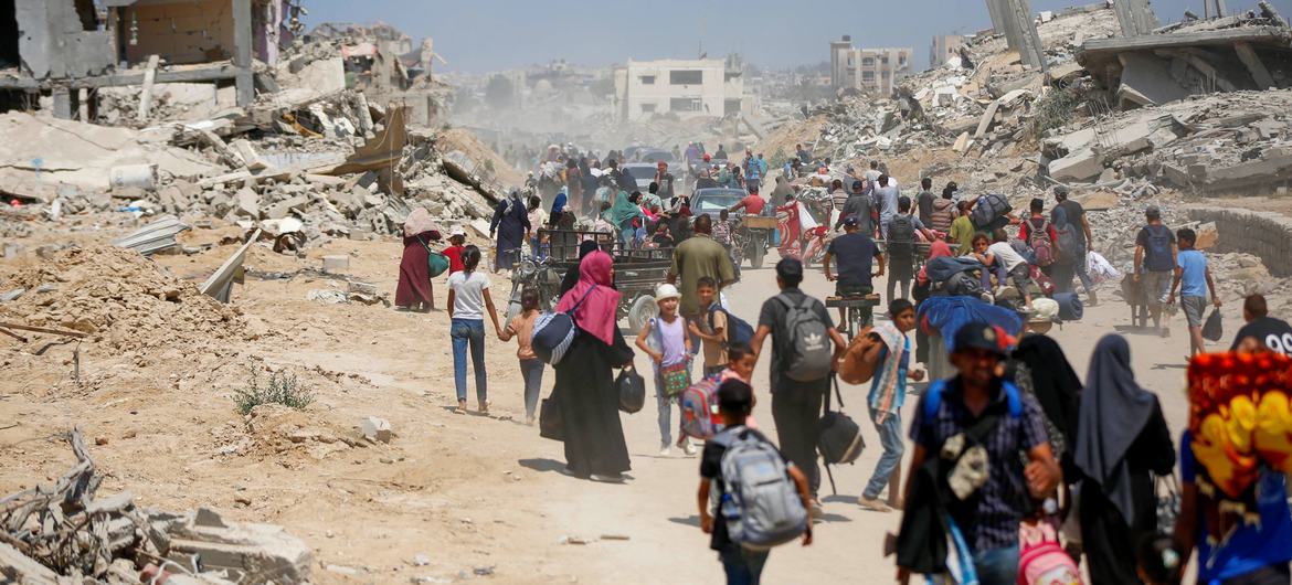 الاحتلال يدعو سكان مدينة غزة للانتقال إلى "منطقة إنسانية" جنوبا