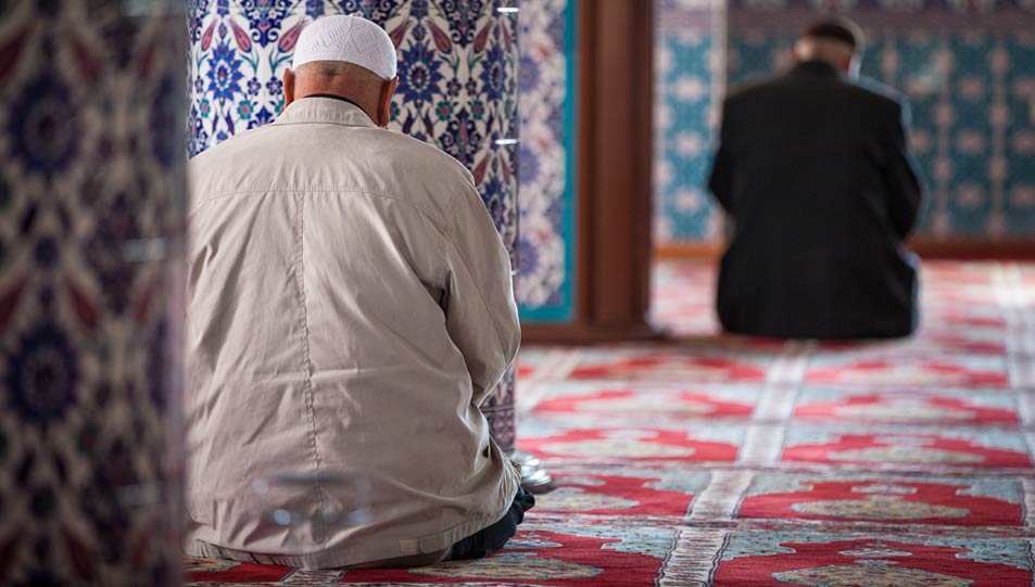 وزارة الأوقاف تدعو لإقامة صلاة الخسوف مساء اليوم