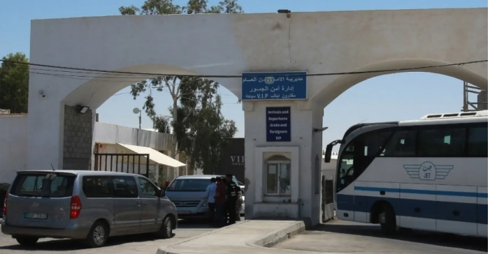 تعديل على ساعات العمل في جسر الملك حسين