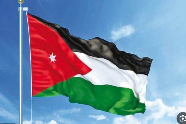 المومني: الأردن لن يكون ساحة لأية تحركات تستهدف أمن دول شقيقة