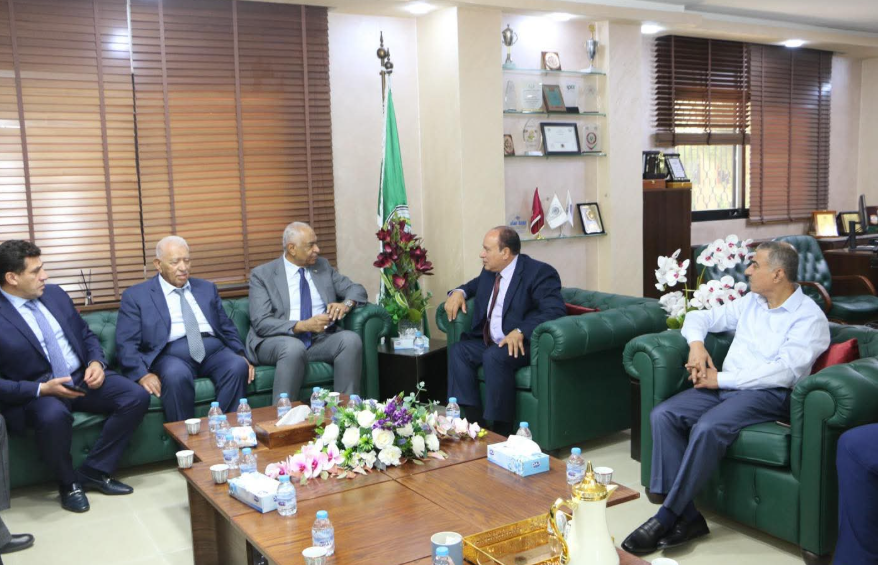 السفير السوداني يزور جامعة جرش