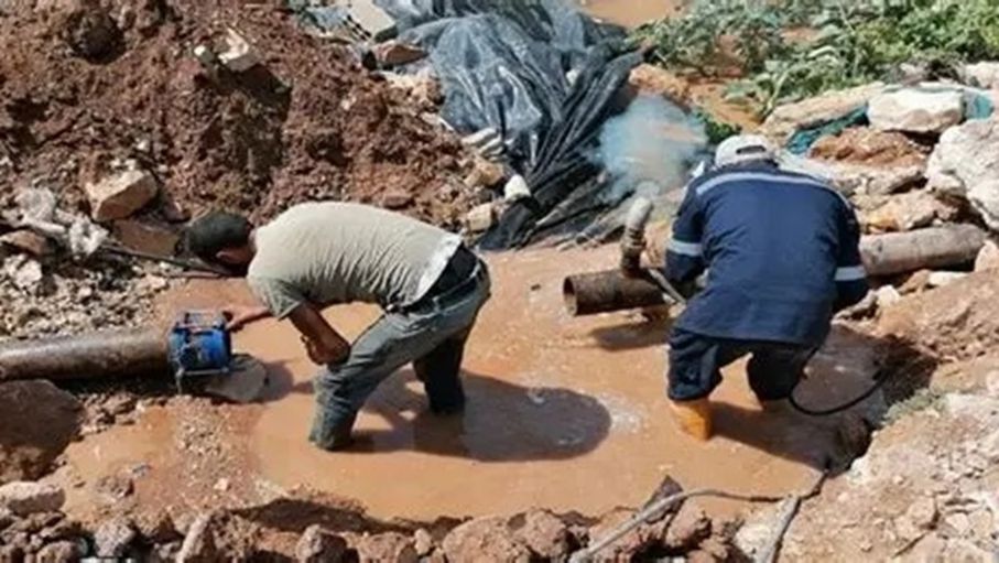 حملة تفتيشية في اربد تضبط اعتداء على خط رئيسي في حكما