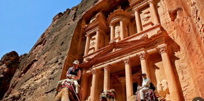 تربية البترا تحقق المركز الثاني عربياً في مسابقة الأعمال والابتكار لليافعين