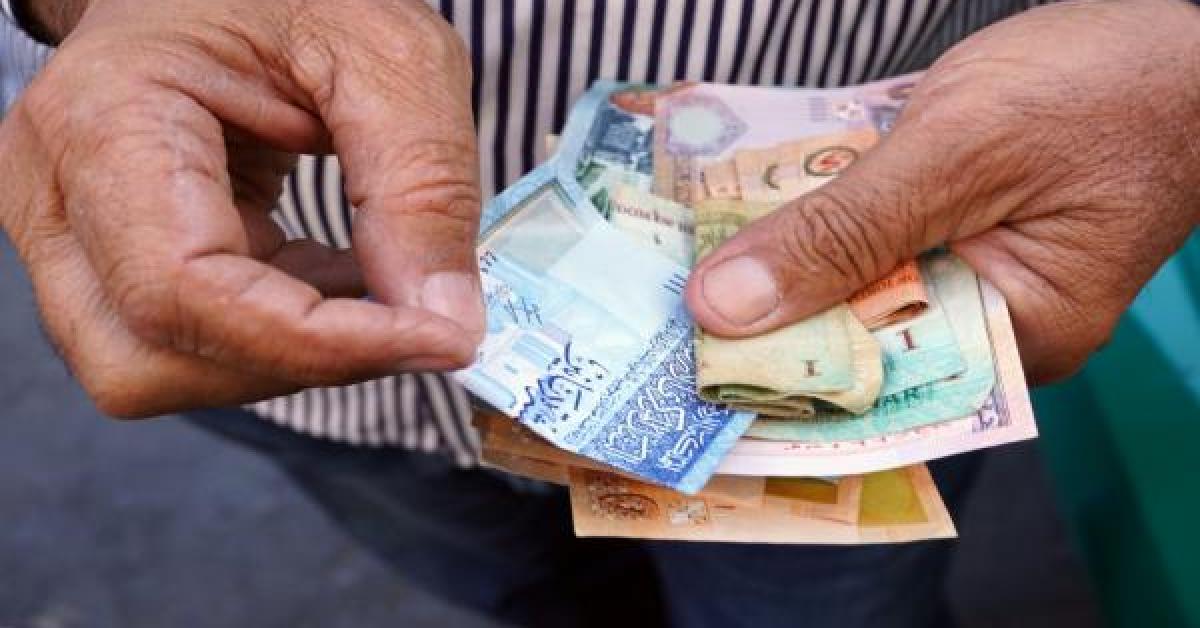 5 دنانير.. سألنا الناس شو بتقدروا تشتروا فيهم في العاصمة عمّان؟ تقرير تلفزيوني