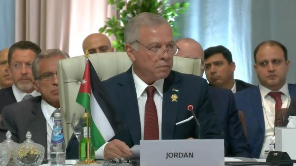 الملك في قمة الدوحة: ردّنا يجب أن يكون واضحاً وحاسماً ورادعاً