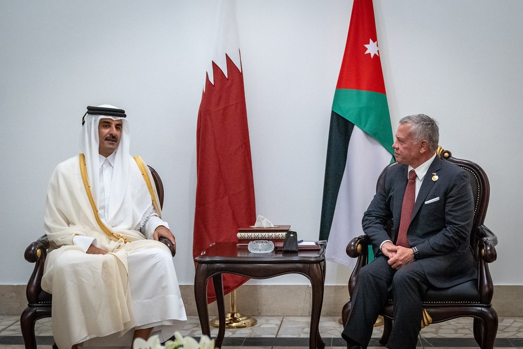 الملك وأمير قطر يعقدان مباحثات في قصر بسمان 