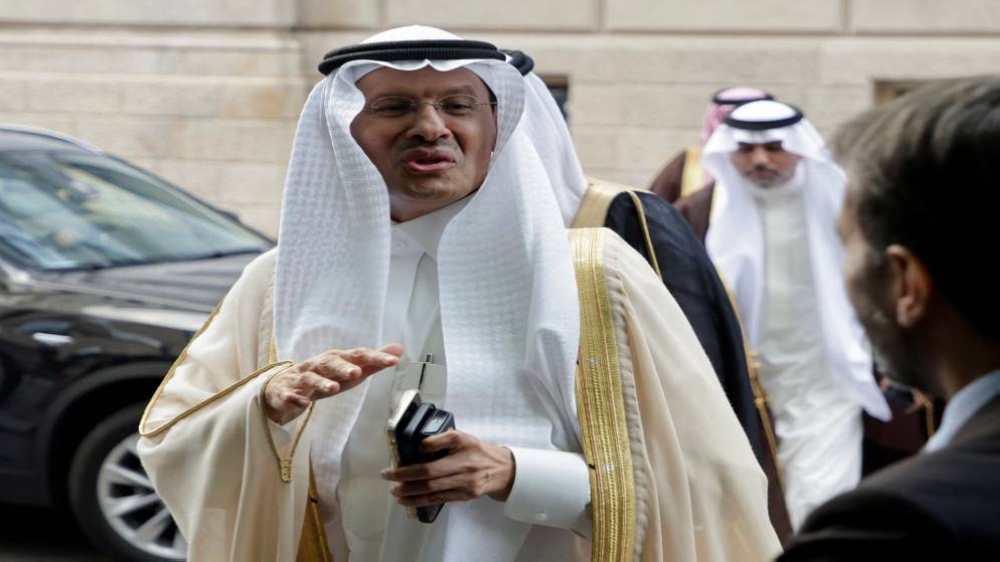 رويترز: السعودية ستعلن تخفيضات طوعية إضافية لإنتاج النفط في إطار اتفاق لأوبك+
